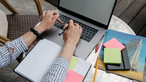 Carreras técnicas online, estás son las apps para el estudio que debes conocer