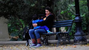 Bono por Hijo: cuál es el monto que reciben las madres beneficiadas