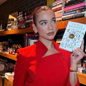 Daniela Catrileo Dua Lipa