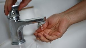 Las dos empresas de agua potable que tendrán un alza desde 2025