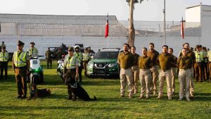 Sueldos son de casi $4 millones: las nuevas ofertas de trabajo en Carabineros para civiles