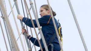 VIDEOS - Camarote, una estricta rutina y con visita a Chile: así será el viaje de la Princesa Leonor como guardiamarina