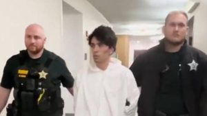 Quién es el chileno detenido por asesinar a un hombre con un extintor en Estados Unidos