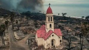 VIDEOS - Incendios en California: aumentan a 24 los muertos y hay 23 personas desaparecidas