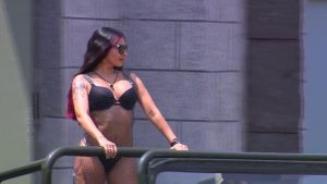 VIDEO - Así fue el comentado ingreso de Fanny Cuevas a Palabra de Honor