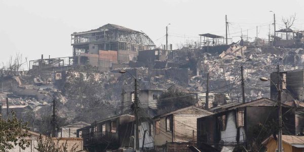 megaincendio reconstrucción