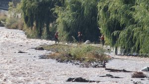 Un llamado alertó a Carabineros: los detalles que se conocen del cuerpo encontrado en el lecho del Río Mapocho