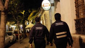 Cinco heridos deja balacera en barrio Bellavista: un delincuente está en riesgo vital
