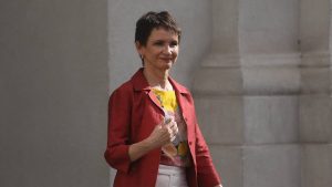 Pese a posible ingreso de Bachelet a la presidencial: los apoyos que ha recibido la candidatura de Carolina Tohá