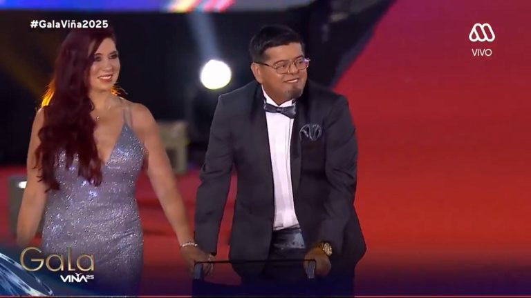 VIDEO - El emocionante paso de Mauricio Medina por la alfombra roja de la Gala de Viña 2025