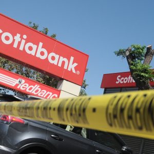 Robo $400 millones banco cerrillos corte de luz