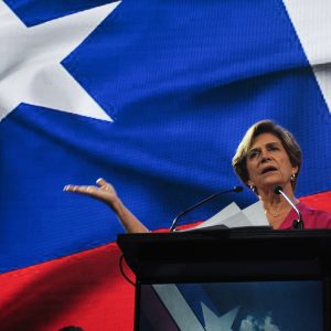 Evelyn Matthei presentó a su equipo