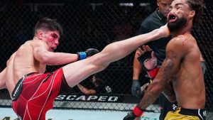 VIDEO - Jaula Bahamondes hace historia y entra al Top 15 de la UFC tras triunfo ante Turner