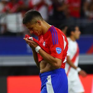 Alexis Sánchez es baja en La Roja Eliminatorias