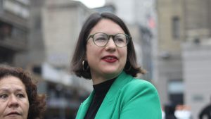 Pidió que declaren Desbordes y Cooper: Irací Hassler se querella por violación de secreto tras filtraciones