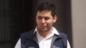 Municipalidad de Independencia se querella por fraude en licitaciones durante gestión de Gonzalo Durán