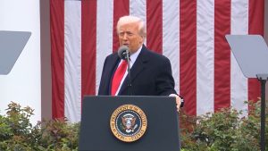 Día de la Liberación: Donald Trump anuncia aranceles del 10% para Chile