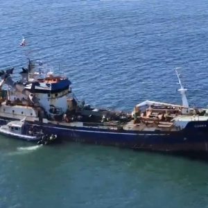Barco Cobra es incautado