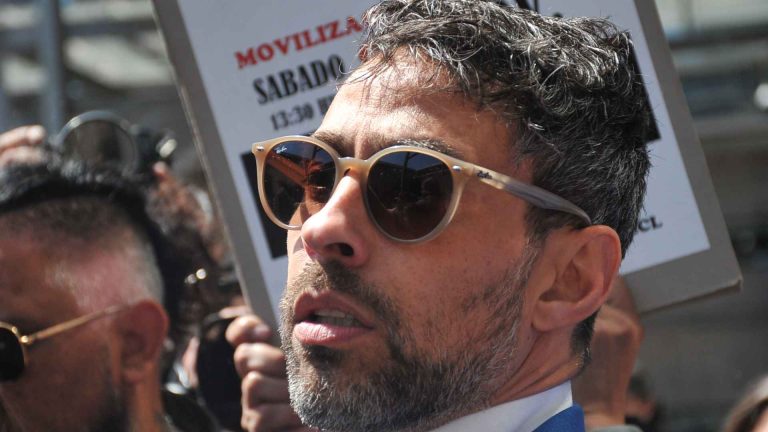 “Necesito ayuda”: denunciante de Jorge Valdivia critica a la Fiscalía y afirma que hay más víctimas