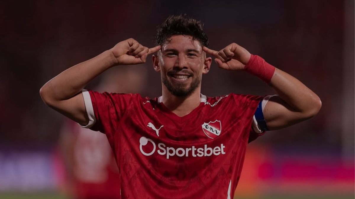 Los millones que recibirían Huachipato y Colo Colo si se concreta el fichaje de Felipe Loyola al Bayern Múnich