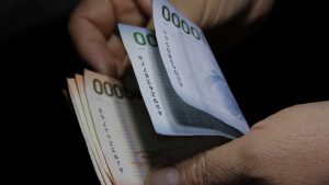 Nueva alza del sueldo mínimo: el monto que propone la CUT para este año y la propuesta que busca llegar a $1 millón en 2029