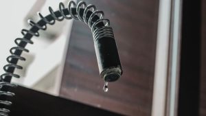 Comienza a las 16:00 horas: Aguas Andinas anuncia corte por siete horas en Santiago