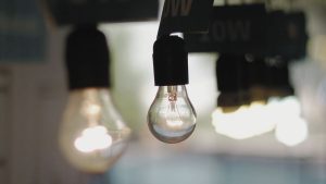 Las cuatro comunas de la RM que tendrán cortes de luz este miércoles