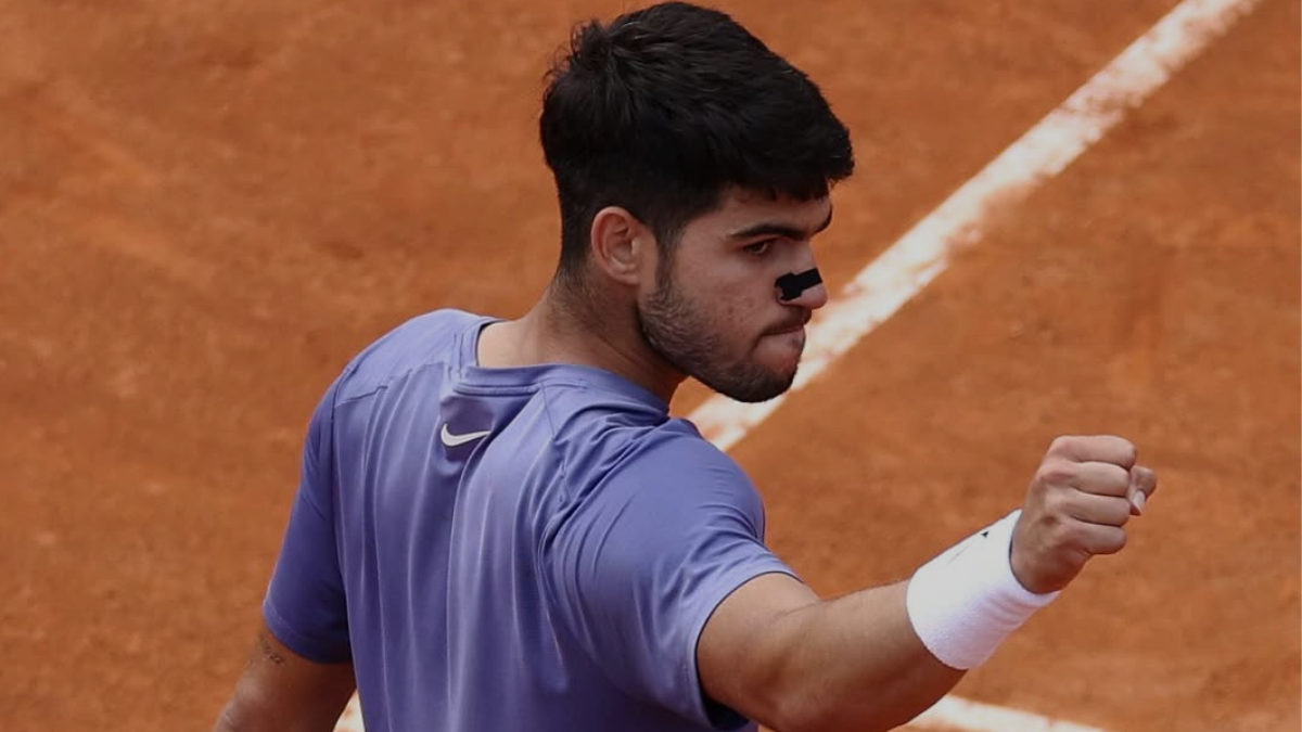 VIDEO - Carlos Alcaraz arrasó a Sinner y es campeón del Masters de Roma: se llevó un millonario premio y le cortó una extensa racha