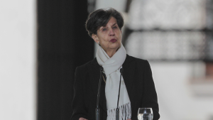 Isabel Allende declara ante Fiscalía y explica cómo delegó poderes para vender casa de Guardia Vieja