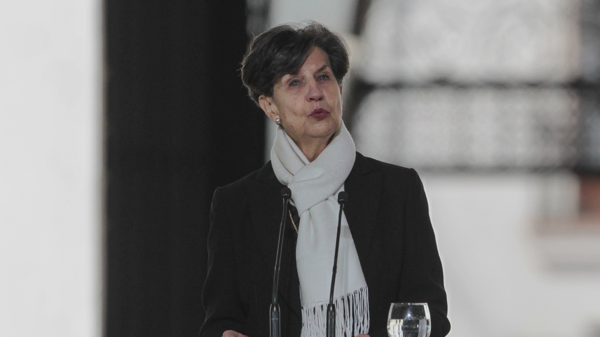 Isabel Allende declara ante Fiscalía y explica cómo delegó poderes para vender casa de Guardia Vieja