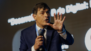 Franco Parisi critica duramente a Evelyn Matthei y la compara con Joe Biden: 