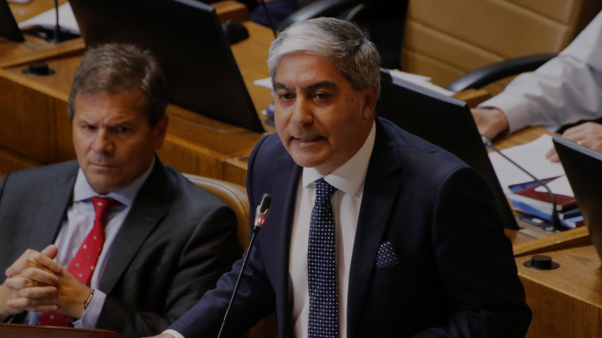 Chile Vamos amenaza con bajarse del Acuerdo por la Paz: “No se está cumpliendo con lo que esperábamos de esta comisión”