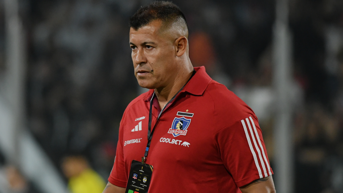 Los fuertes dardos de Jorge Almirón a su plantel y las dudas de Mosa sobre la continuidad del DT en Colo Colo