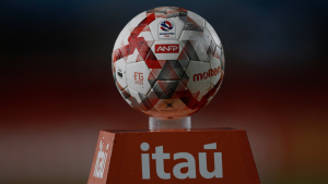 Programación fútbol chileno: La U y la UC buscan acercarse al liderato, mientras que Colo Colo necesita alejarse de la parte baja
