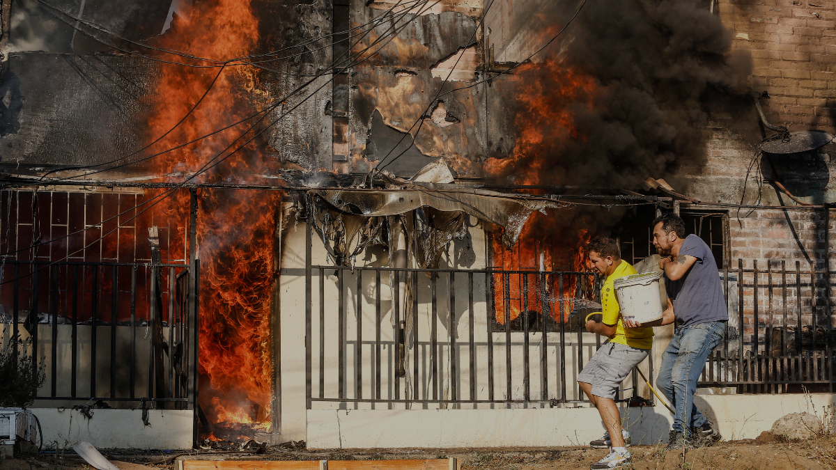 Megaincendio en Valparaíso: PDI detuvo a dos nuevos acusados y muertos aumentaron a 138
