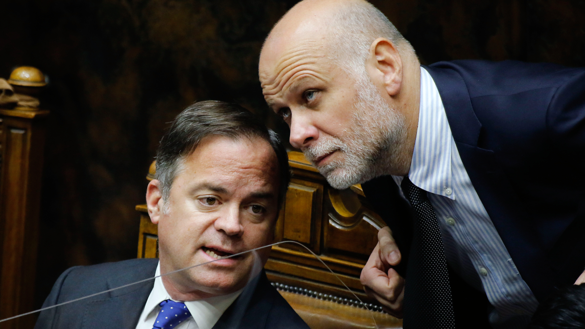 Reforma al sistema político: los intereses que retrasan la tramitación en el Senado y que lo tienen al borde del fracaso