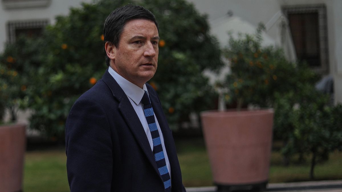 Arturo Squella: informe de la Comisión por la Paz busca entregar escaños reservados a mapuches