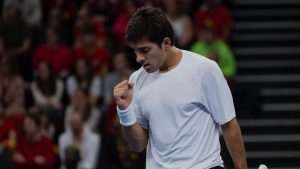 Presencia chilena: así fueron los triunfos de Garin y Barrios en su debut por la clasificatoria de Roland Garros