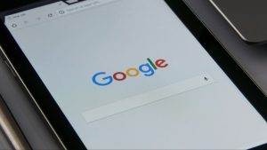FNE acusa a Google por abuso de posición dominante y pide multa de USD 89 millones