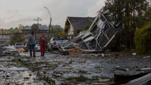 Balance tras tornado en Puerto Varas: 13 heridos y 250 viviendas dañadas