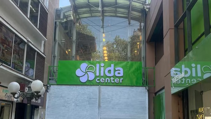 Cae Lida de Providencia: mega mall chino es cerrado por graves faltas laborales