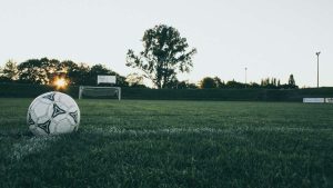 El fútbol de antes: Las reuniones triples y el himno inolvidable