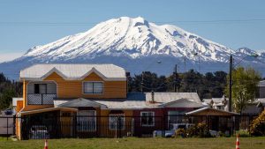 Hombre fallece mientras bajaba el volcán Calbuco