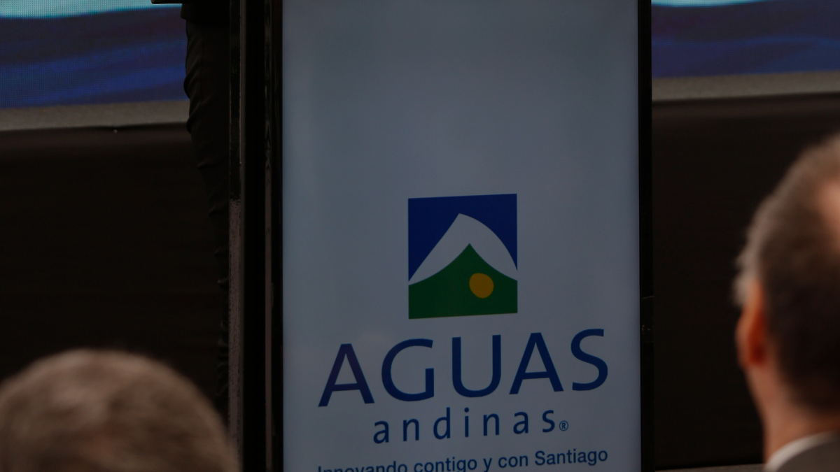 Más de 370 mil beneficiarios: la compensación que entregará Aguas Andinas por cortes en 2022 y 2023