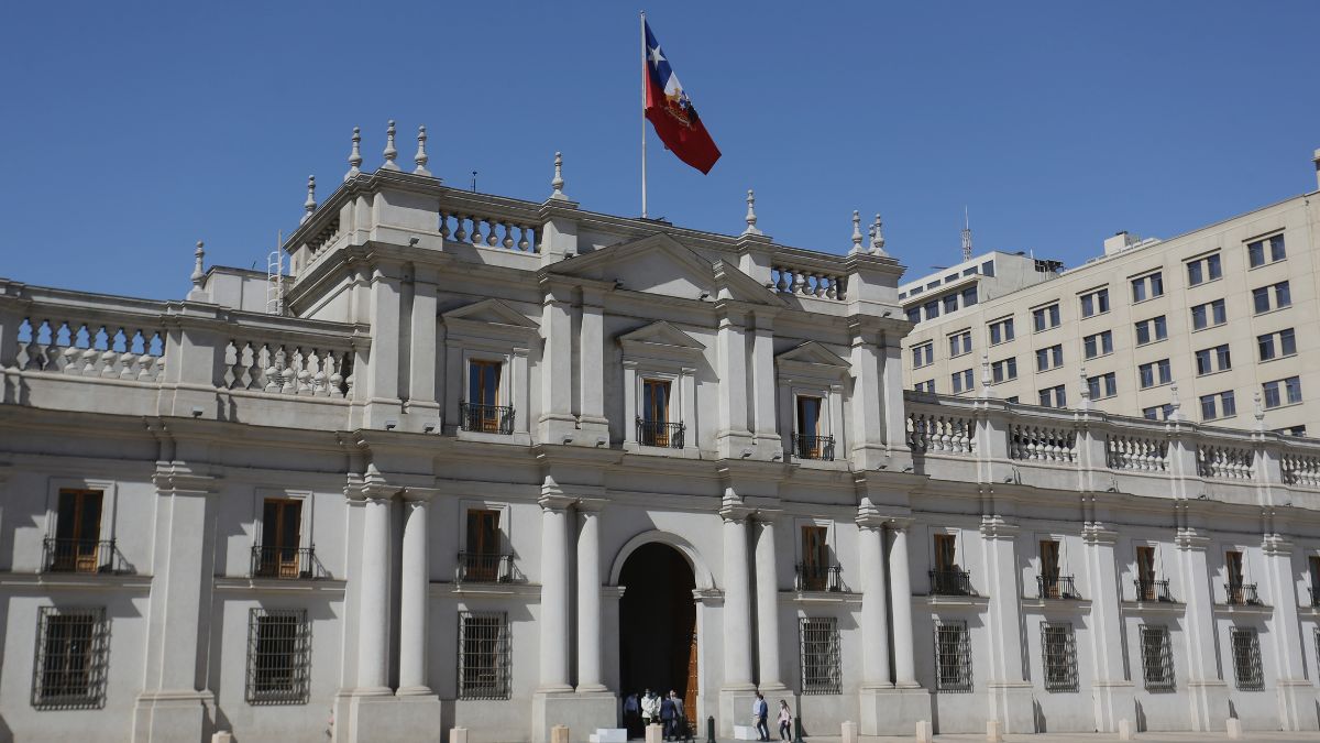 A pesar de los aranceles de Trump: Chile mantiene su proyección económica según la OCDE
