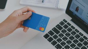 Nueva norma exigirá contraseñas más seguras y medidas anticlonación para transacciones electrónicas