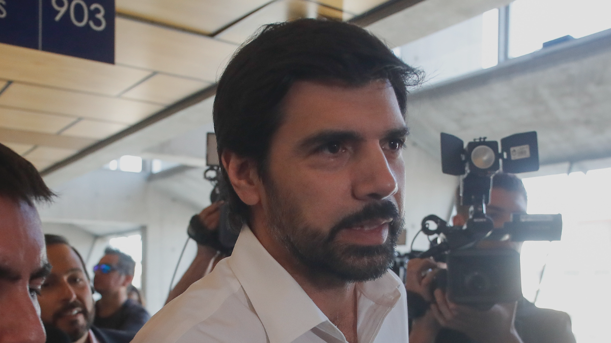 CDE revela cómo Joaquín Lavín Jr. pagaba deudas de campaña con boletas falsas enviadas al Congreso