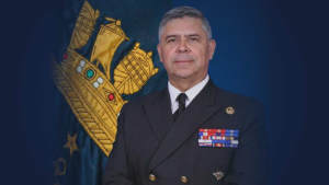 Quién es Fernando Cabrera, el nuevo comandante en jefe de la Armada