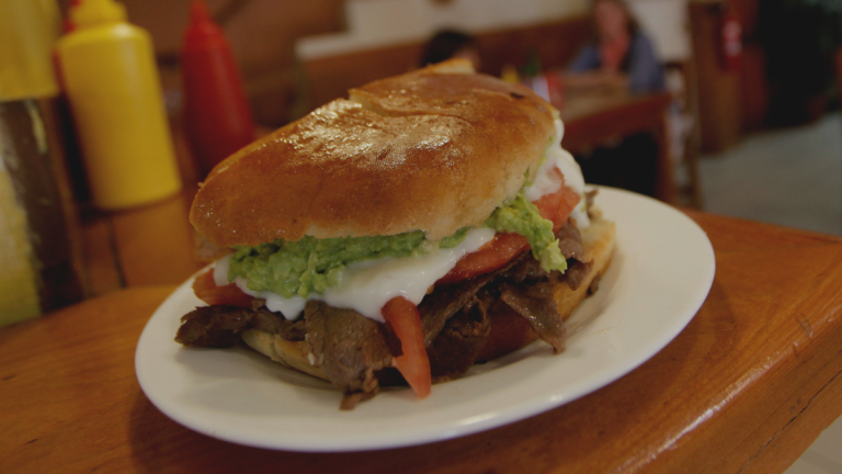 Churrasco italiano: el sandwich favorito de los chilenos