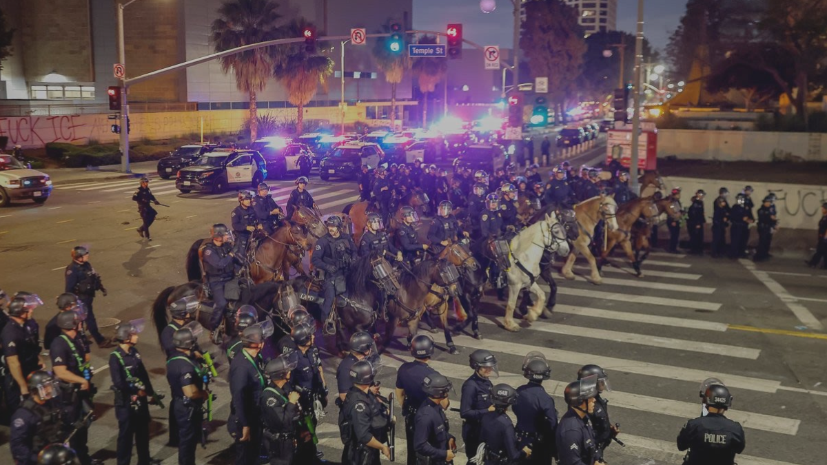 Inmigración, protestas raciales y la presidencia de EEUU: lo que hay detrás del toque de queda en Los Ángeles